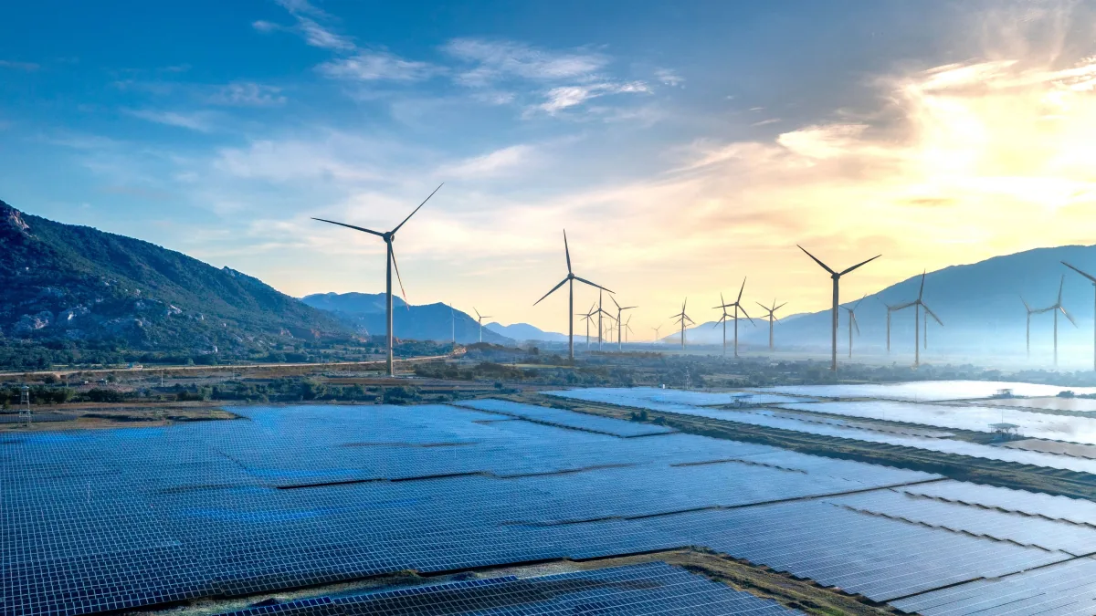 Ansatte utvikler kompetanse innen fornybar energi